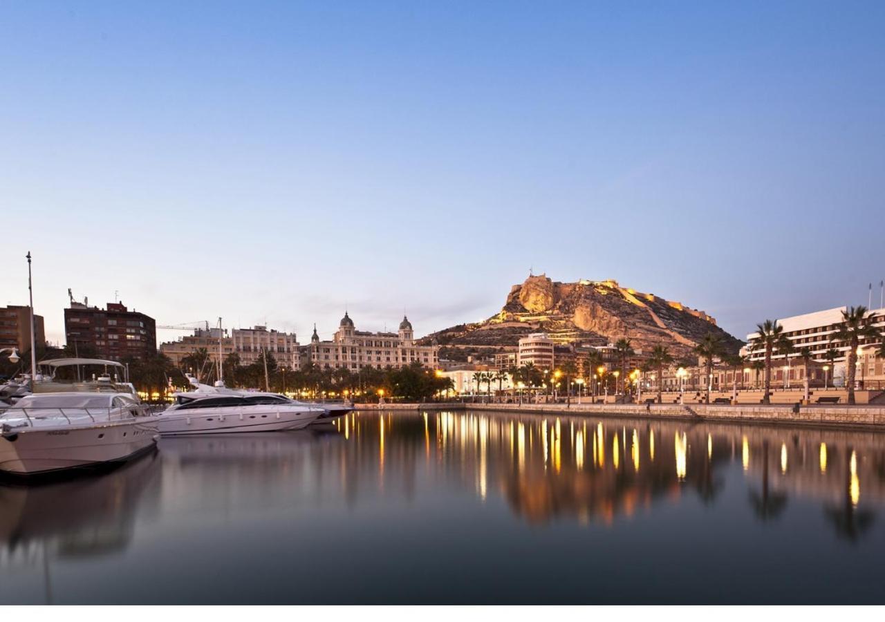 Luxury New Apartment City Centre & Beach, Alicante Dış mekan fotoğraf