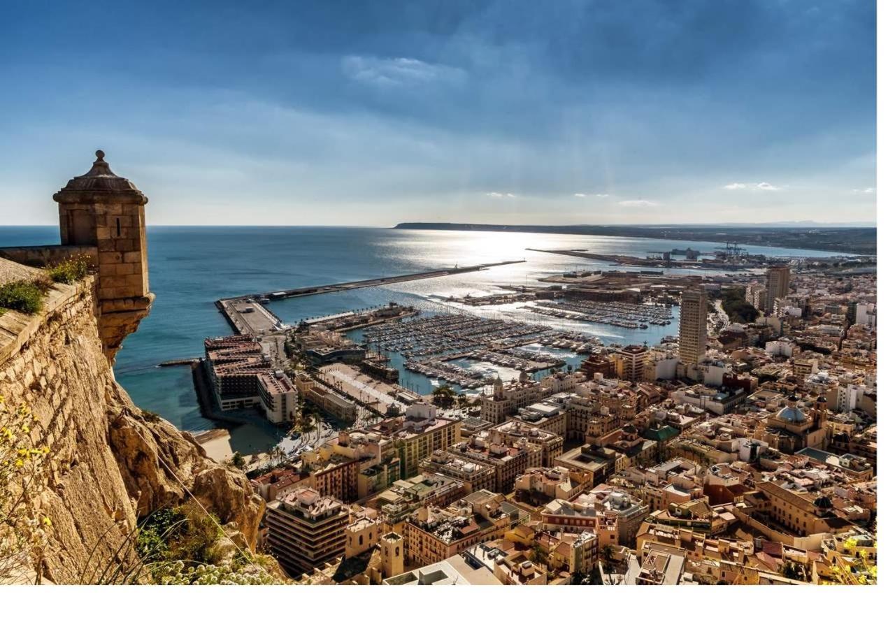Luxury New Apartment City Centre & Beach, Alicante Dış mekan fotoğraf